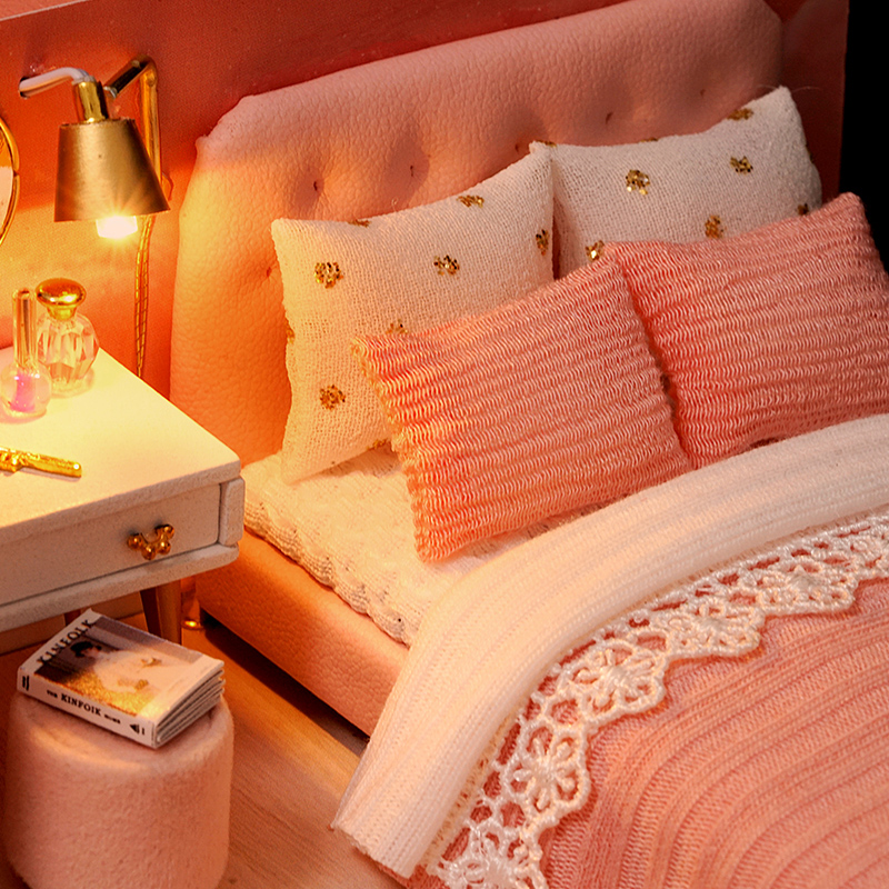Miniature Room Scenes